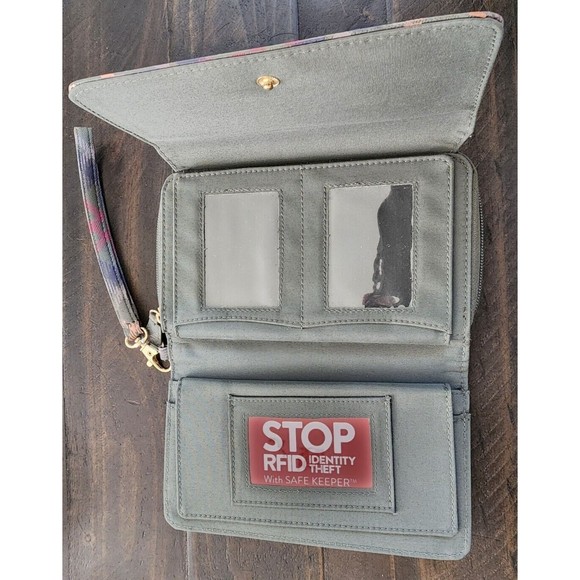 Green Plaid Pattern Wallet - Picture 4 of 6